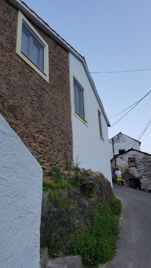 Casa Do Judas Cha de Alvares エクステリア 写真