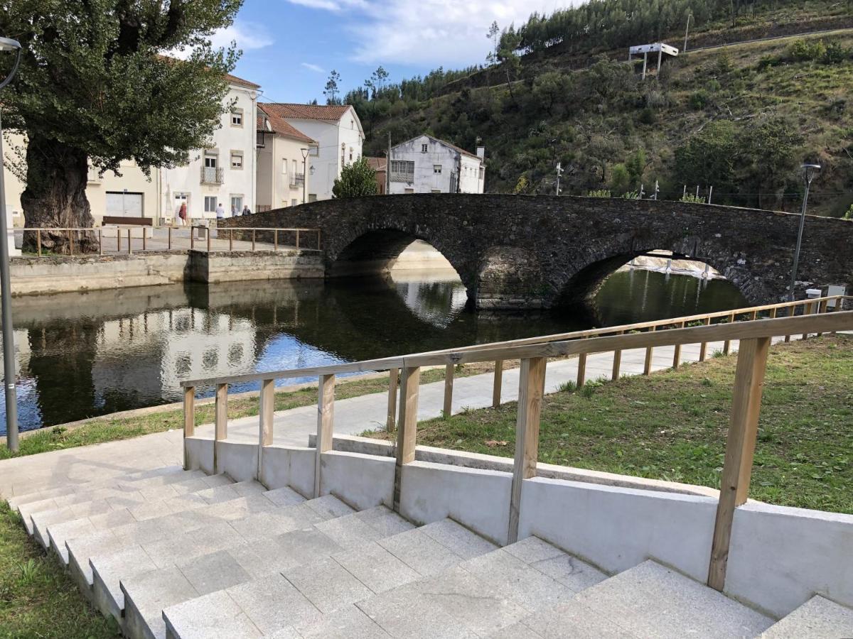 Casa Do Judas Cha de Alvares エクステリア 写真