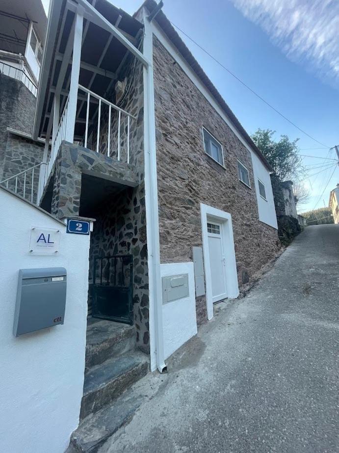 Casa Do Judas Cha de Alvares エクステリア 写真
